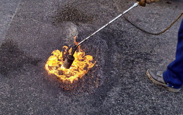 Hundleton flat roofing repairs